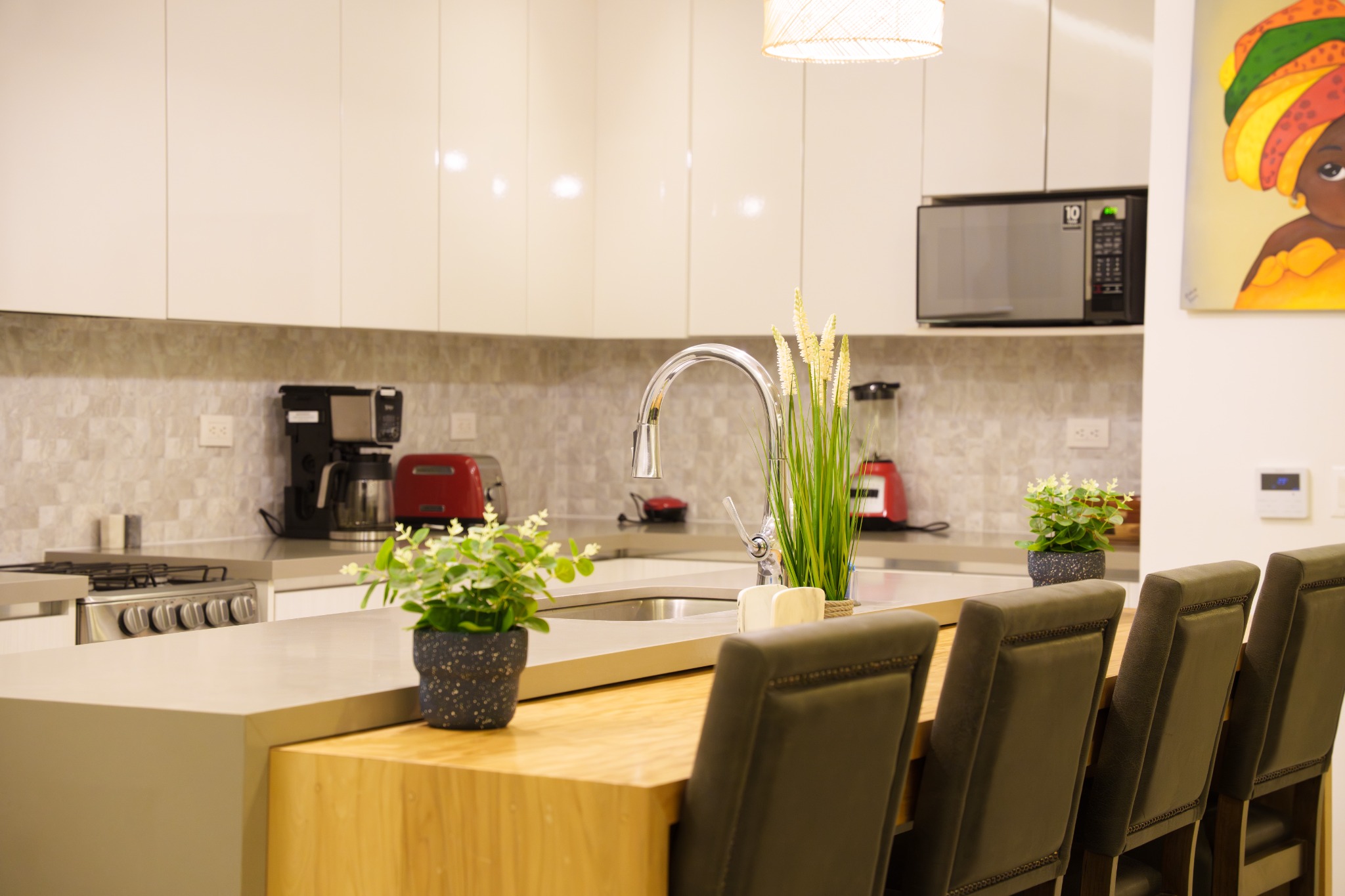 Open kitchen and living space for families
