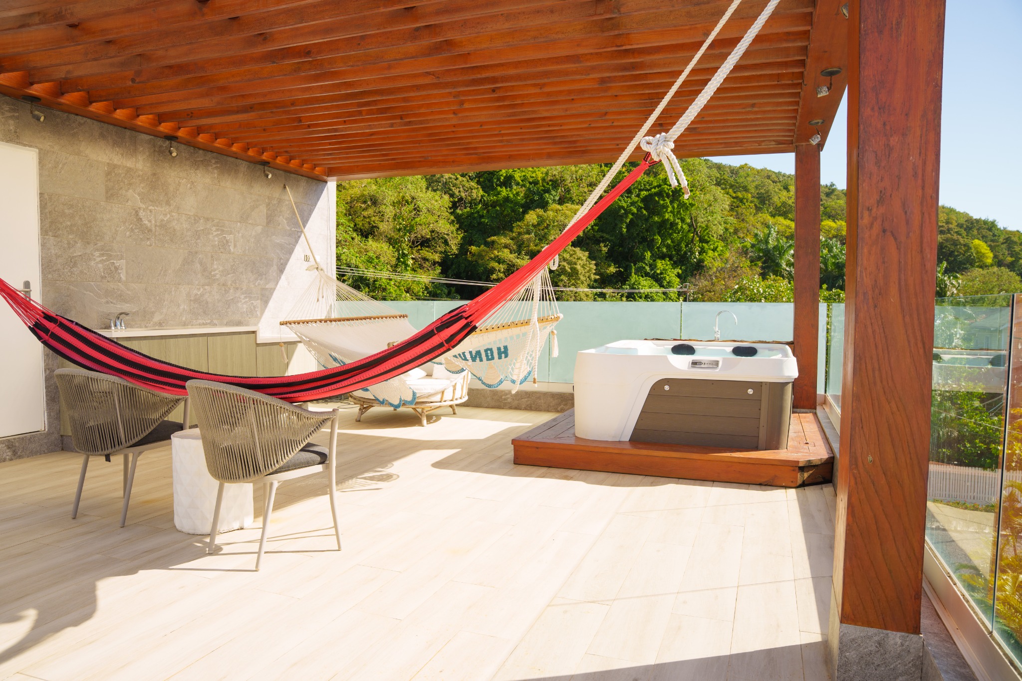 Rooftop lounge at Sea Turtle Villa